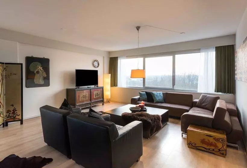 Htel Serviced Apartments Amsterdam Buitenveldert