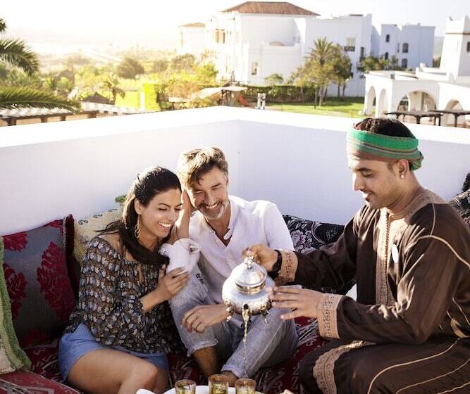 منتجع Robinson Agadir  All Inclusive