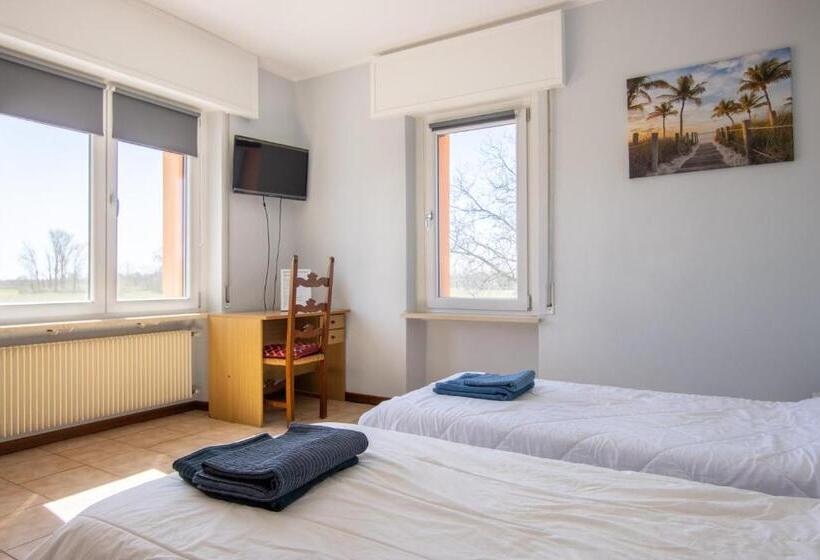 ベッドアンドブレックファースト Agriturismo Da Laura