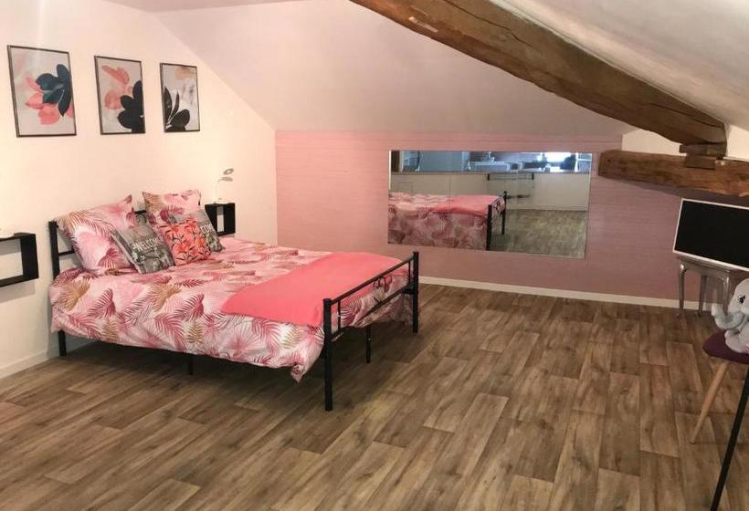 مبيت وإفطار Domaine Pierrot