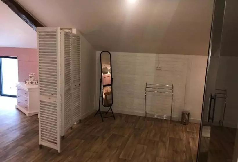 Aamiaismajoitus (B&B) Domaine Pierrot