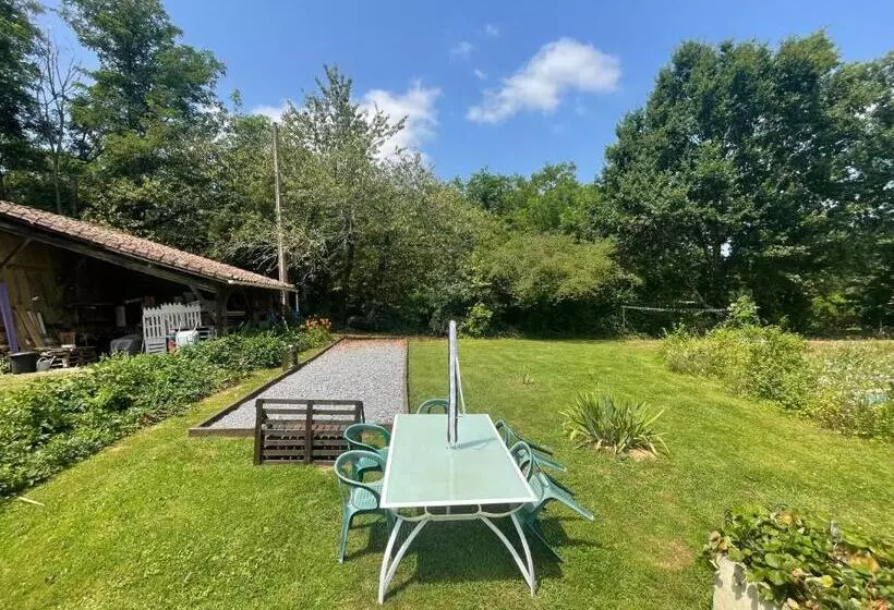 Aamiaismajoitus (B&B) Domaine Pierrot