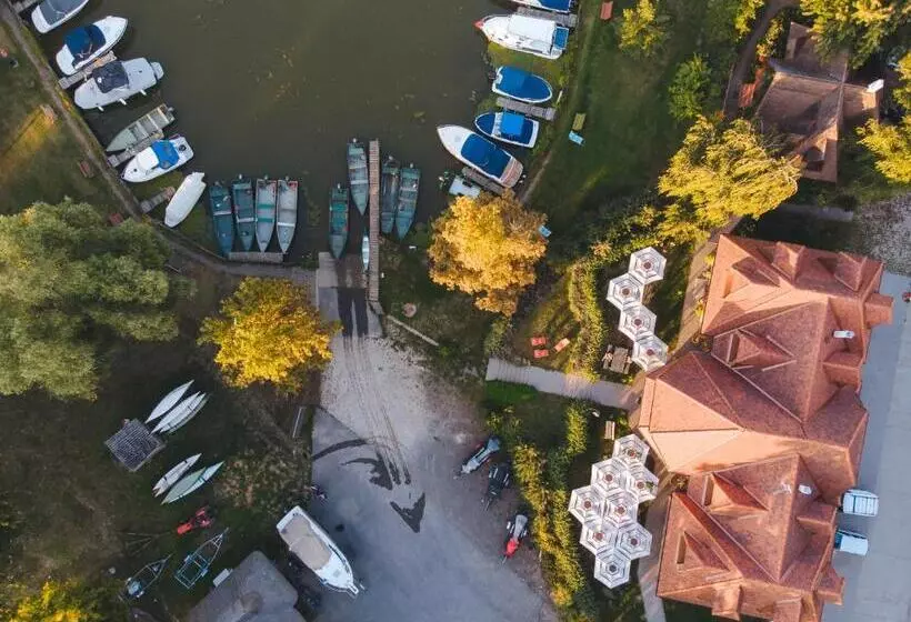 Aamiaismajoitus (B&B) Kormorán Panzió