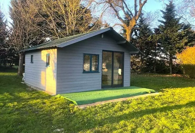 Aamiaismajoitus (B&B) Le Clos De Launay