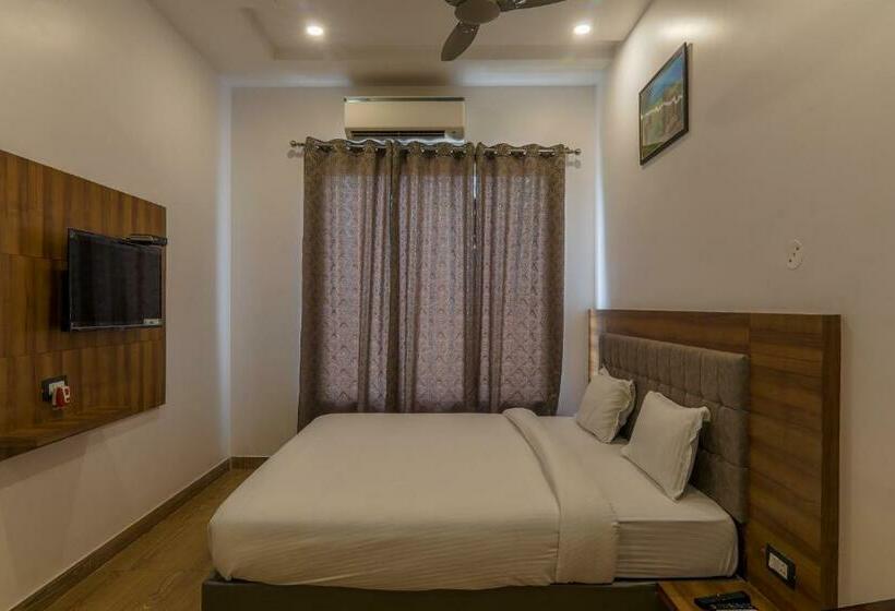 هتل Global Inn Gold Lucknow