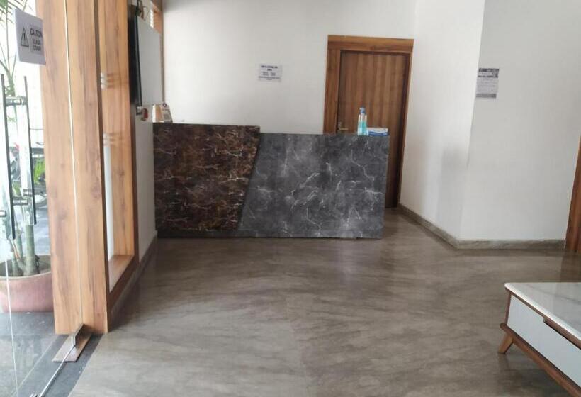 هتل Global Inn Gold Lucknow