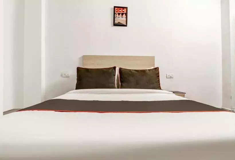 ホテル Collection O 79138 Collection O  Premier Inn