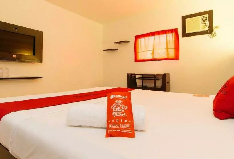 Reddoorz @ El Runway Hotel Bulacan