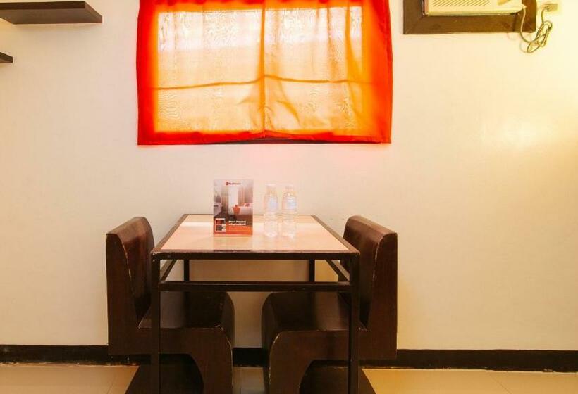 Reddoorz @ El Runway Hotel Bulacan