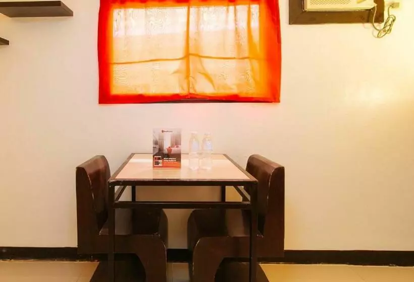 Reddoorz @ El Runway Hotel Bulacan