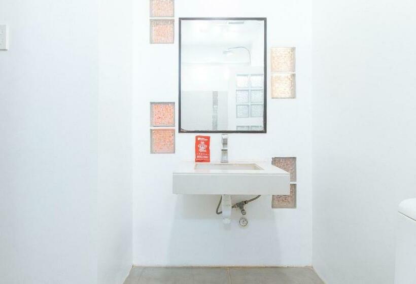 Reddoorz @ El Runway Hotel Bulacan