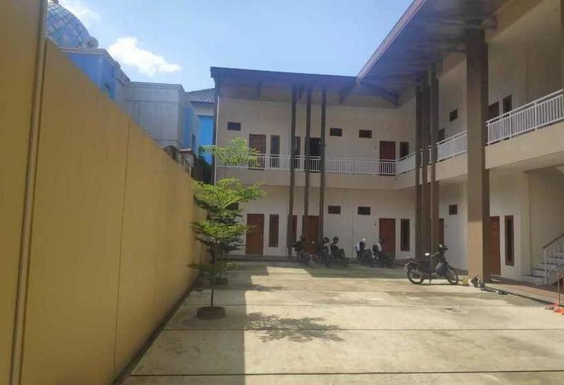 בית מלון כפרי Reddoorz Near Universitas Muhammadiyah Purwokerto