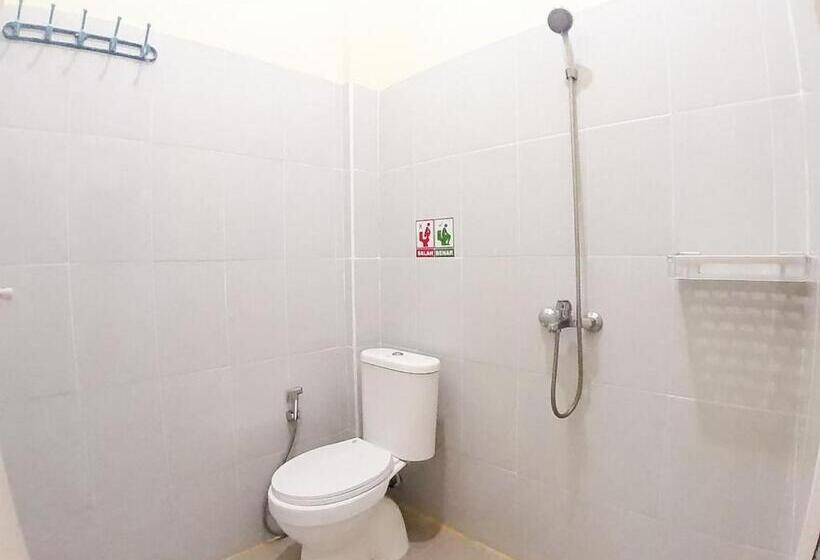 Hotel Reddoorz Syariah Near Transmart Jambi 2