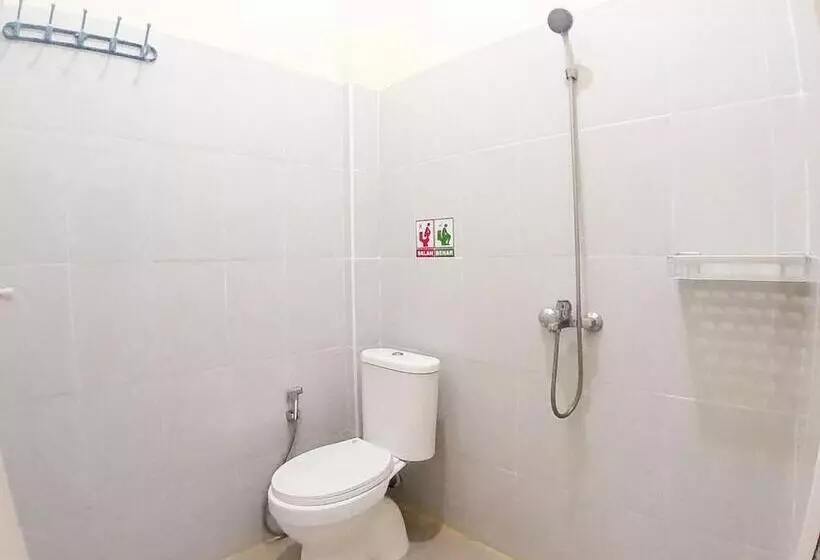 Hotelli Reddoorz Syariah Near Transmart Jambi 2