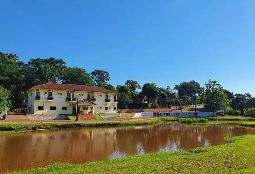 Hotelli Sao Francisco Tres Barras Do Parana Pr