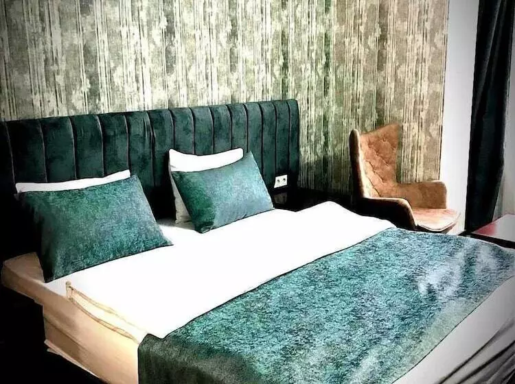 Hotel Sardur