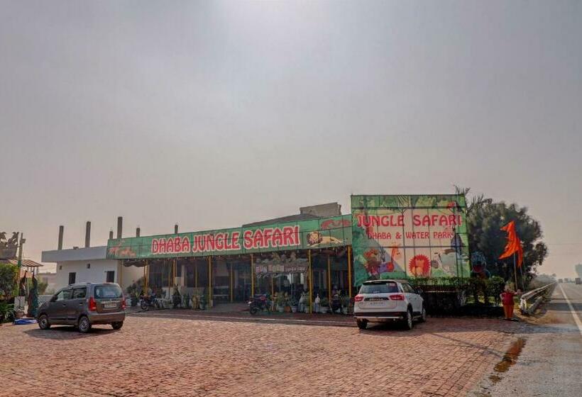 בית מלון כפרי Spot On 78074 Jungle Safari