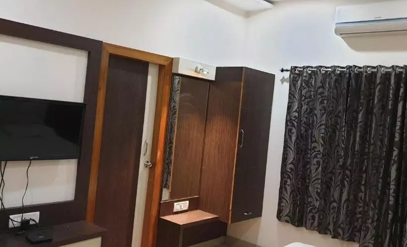 Hotelli Vishwa Geeta Palace