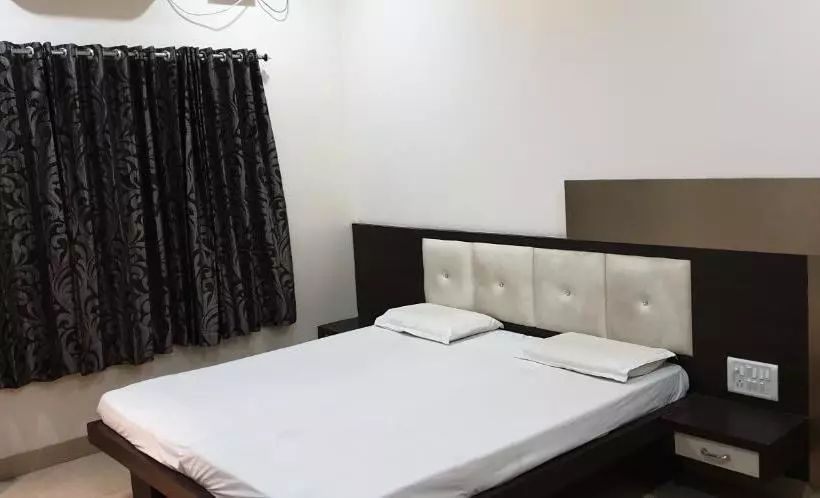Hotelli Vishwa Geeta Palace