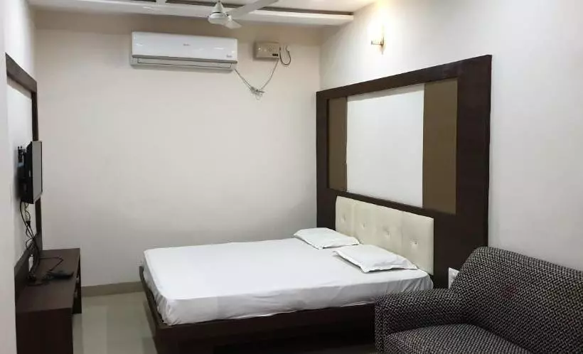 Hotelli Vishwa Geeta Palace