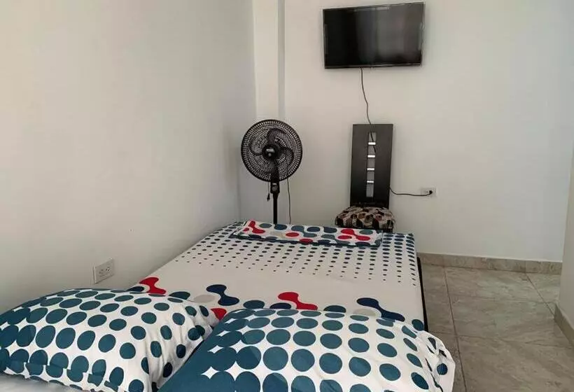 ペンション Hospedaje Alférez Real