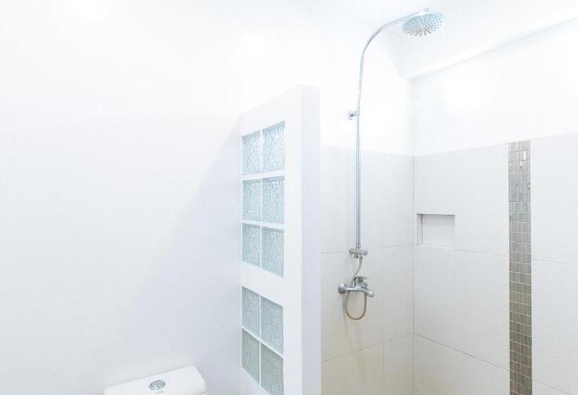 Reddoorz @ El Runway Hotel Bulacan