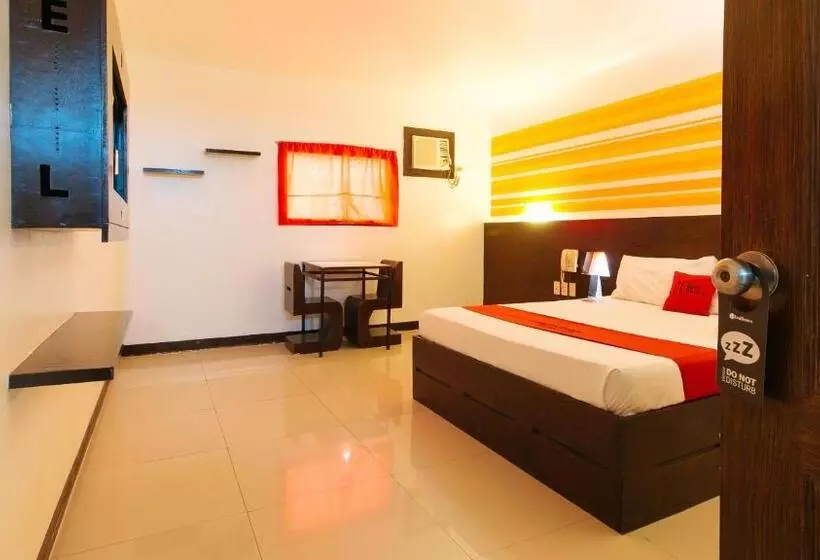 Reddoorz @ El Runway Hotel Bulacan