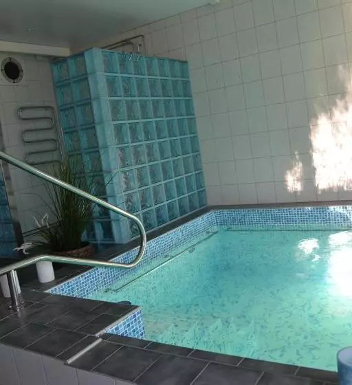 ユースホステル Pensionatet I Mellanfjärden