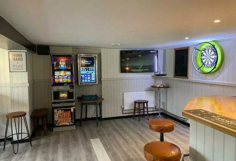 هاستل The New Wheel Inn