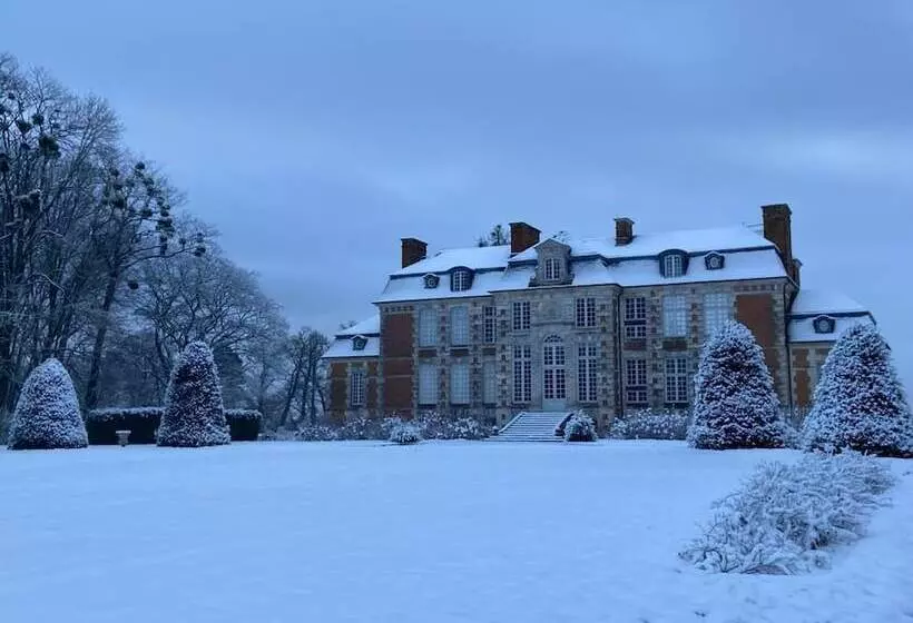 Aamiaismajoitus (B&B) Chateau De St Maclou