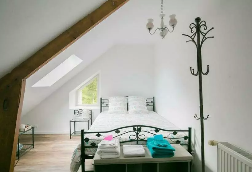 Aamiaismajoitus (B&B) Les Rayonnantes