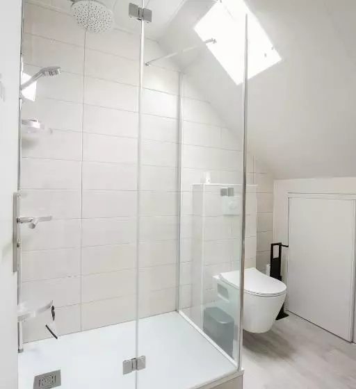 Aamiaismajoitus (B&B) Les Rayonnantes