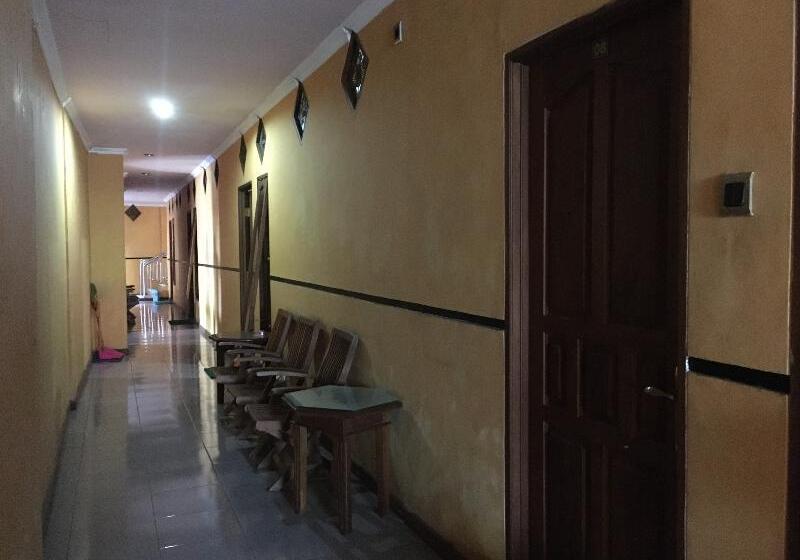 Szálloda Alami Near Alun Alun Klaten