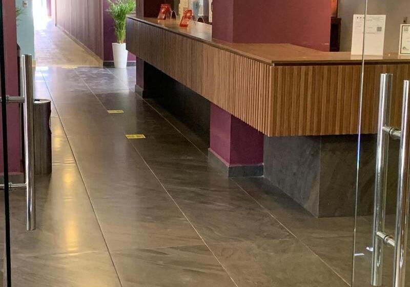 ホテル Luma By Kavia Cancun