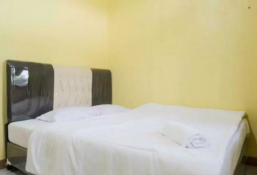 ホテル Mitra Grand House Syariah Redpartner