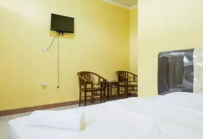 ホテル Mitra Grand House Syariah Redpartner