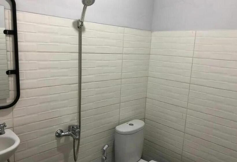 فندق Reddoorz Near Universitas Muhammadiyah Purwokerto 2