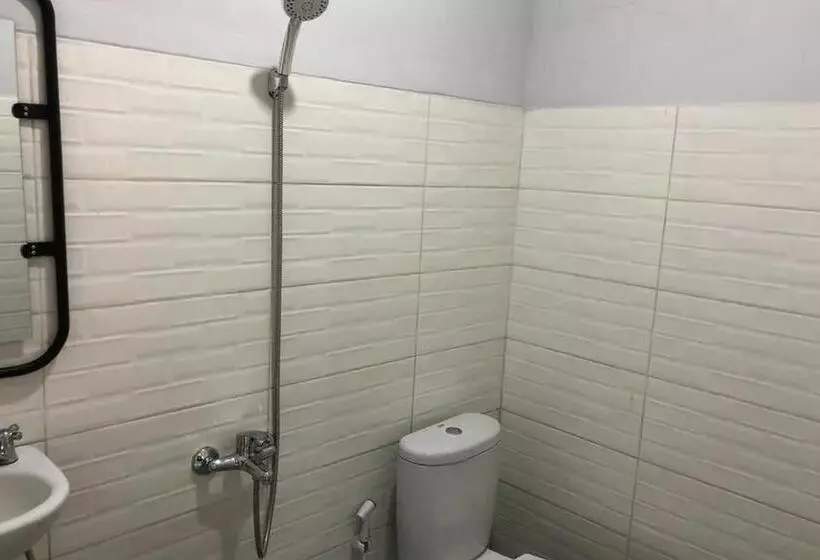 Hotelli Reddoorz Near Universitas Muhammadiyah Purwokerto 2