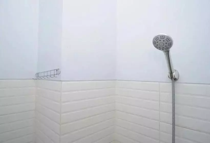 Hotelli Reddoorz Near Universitas Muhammadiyah Purwokerto 2