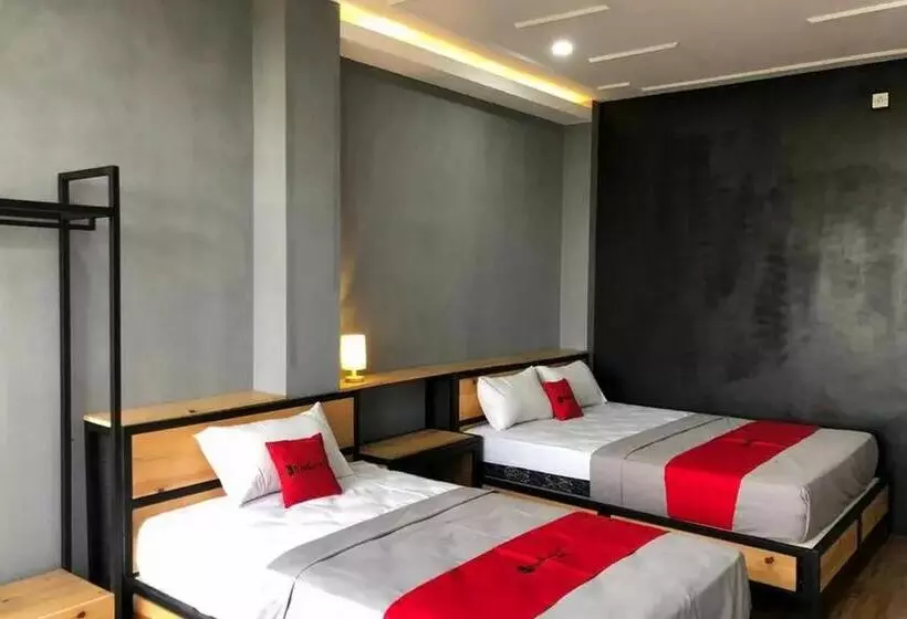 Hotelli Reddoorz Near Universitas Muhammadiyah Purwokerto 2