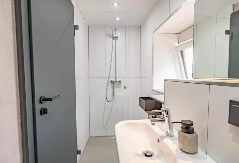 Hotelli Saarschleifenlodge