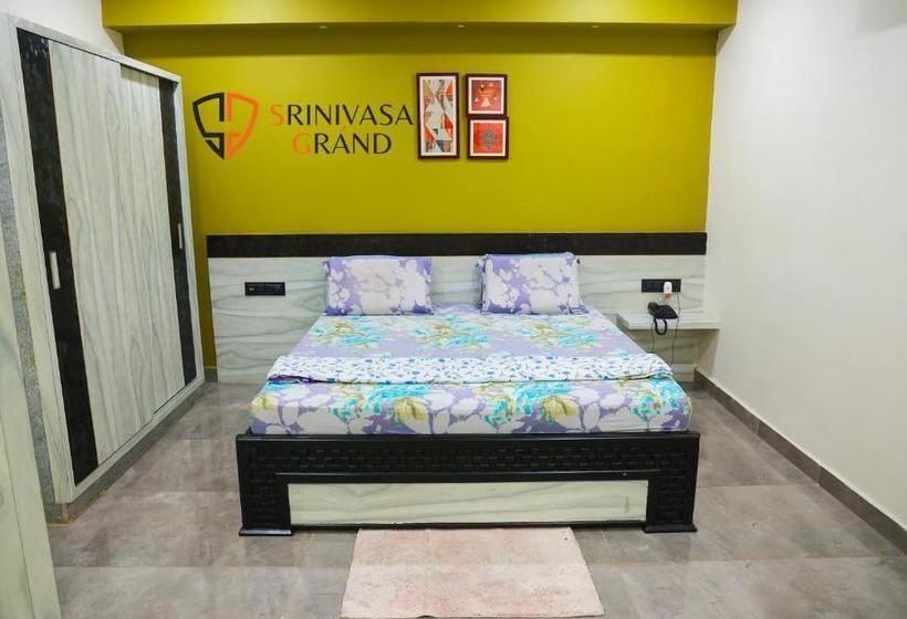 Hotel Srinivasa Grand