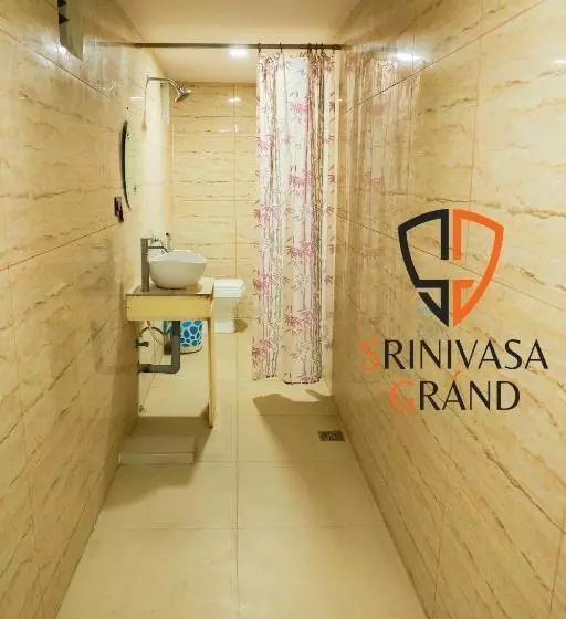 Hotelli Srinivasa Grand
