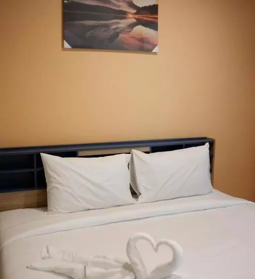 Hotelli Supachai Inn