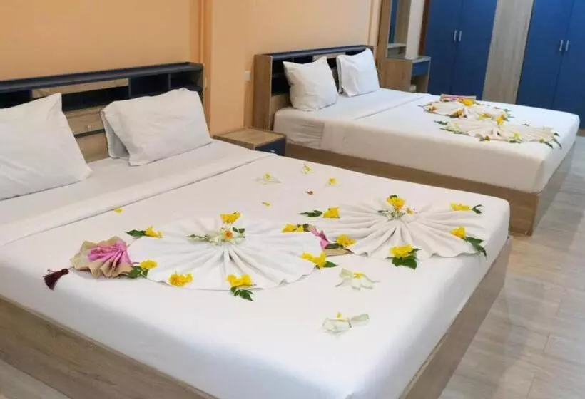 Hotelli Supachai Inn