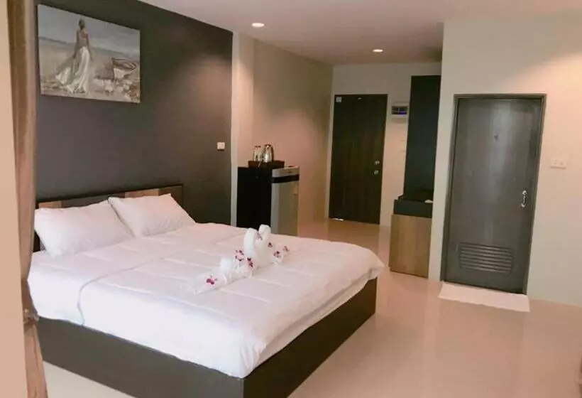 Hotelli Supachai Inn