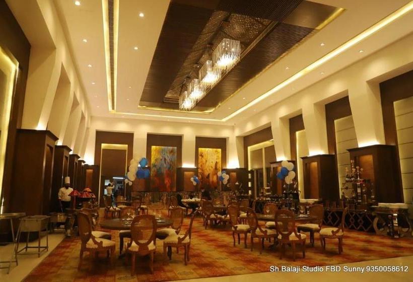 Hotel Tivoli Royal Palace