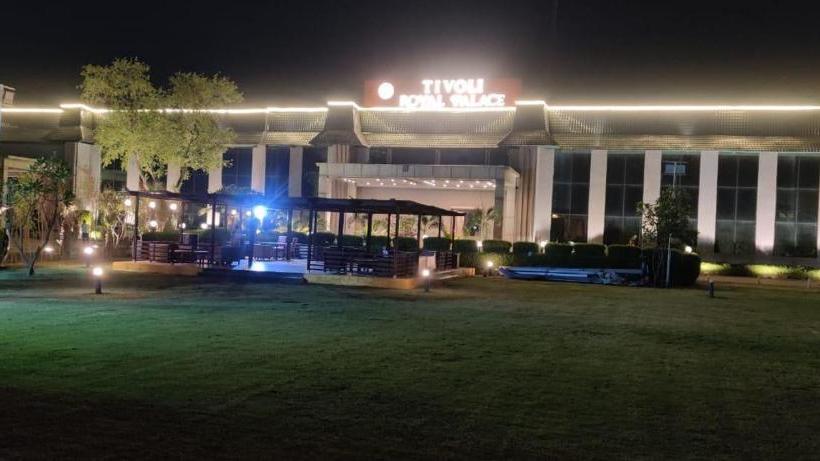 Hotel Tivoli Royal Palace