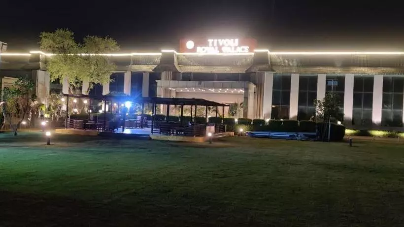 Hotelli Tivoli Royal Palace