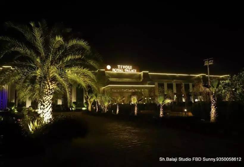 Hotelli Tivoli Royal Palace